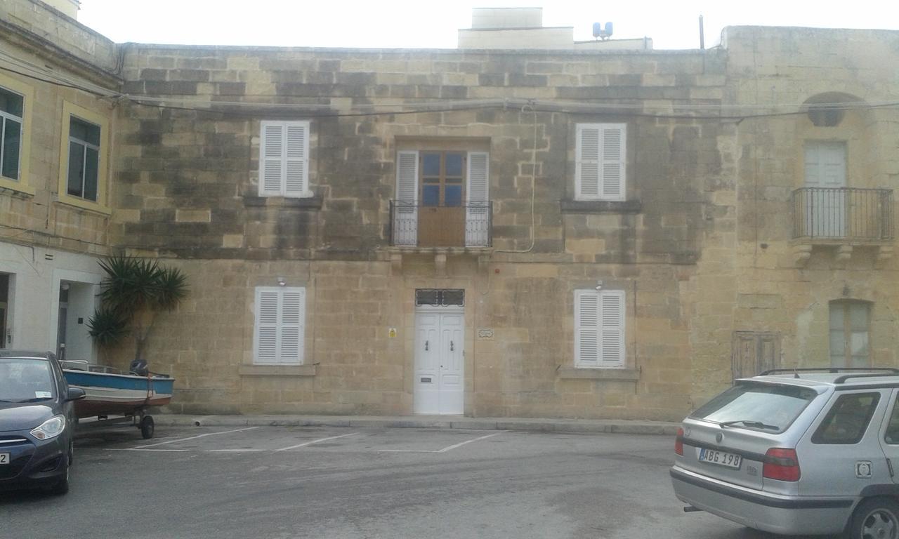 Le Margherite Kalkara Екстериор снимка